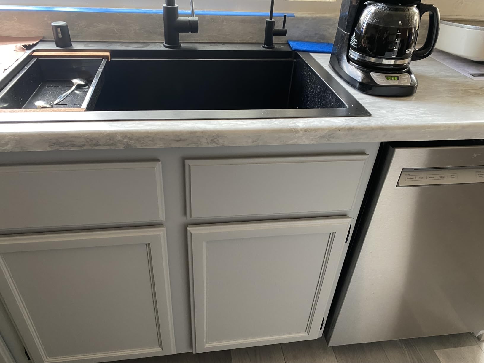 Anti-Corrosion Kitchen Sink