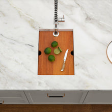 Dcolora DC-U7704 installed as an undermount sink in a countertop